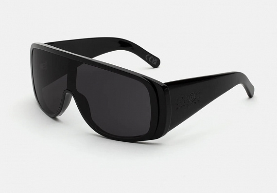 MM6 Mask BLACK T4I 69
